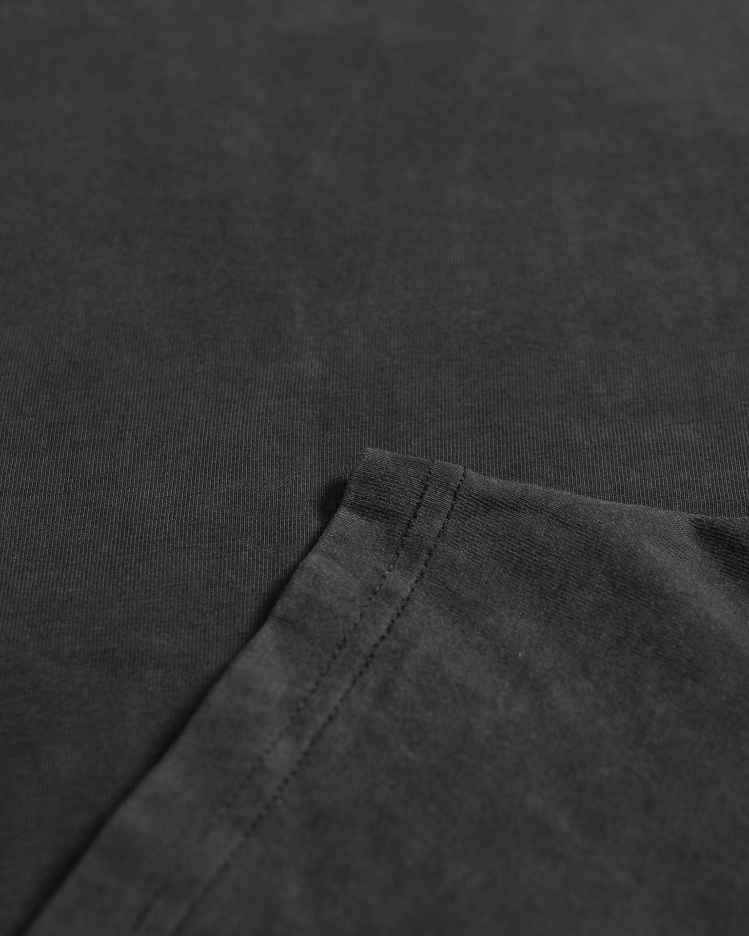 IATP no.2 - Oversize Tee, vintage-black – Bild 7